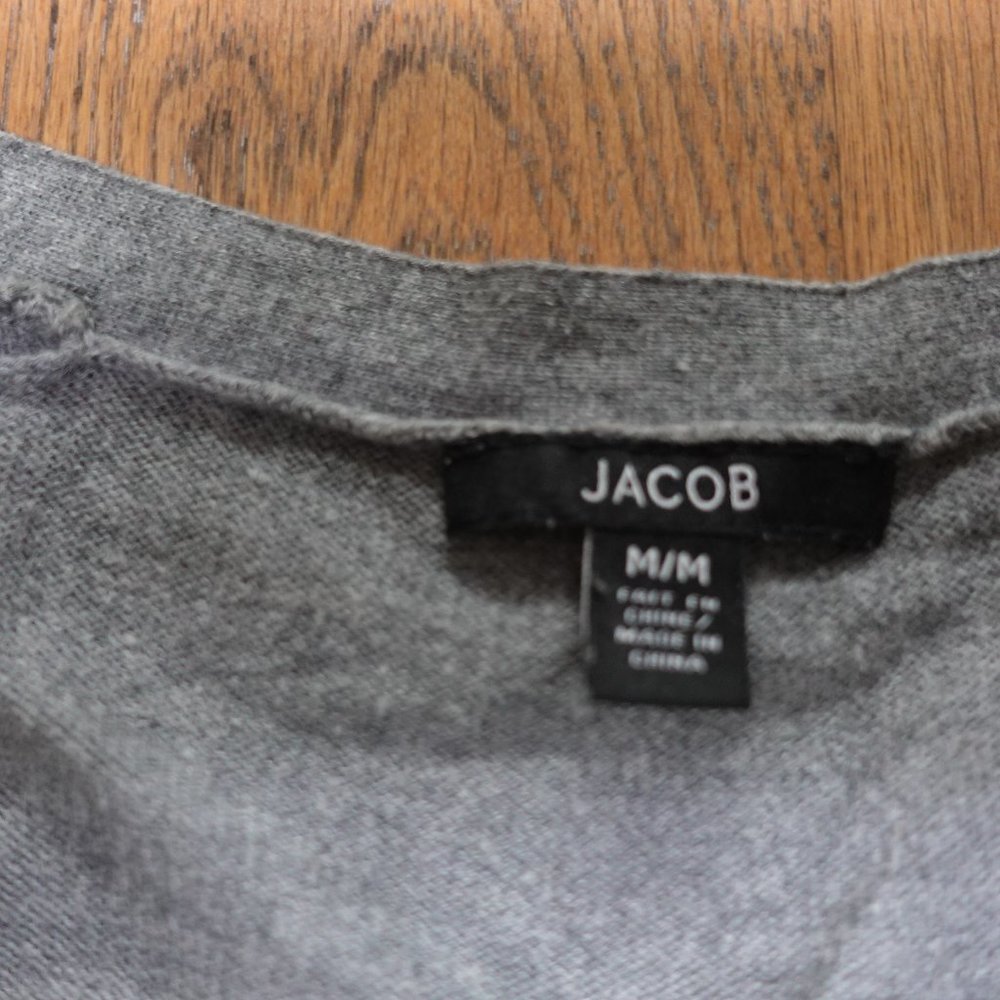 Jacob Cardigan Size Medium - Picture 4 of 5